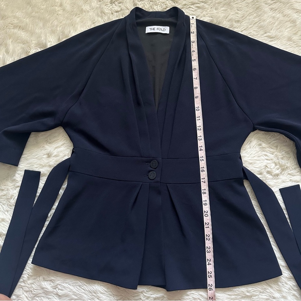 The Fold London Clever Crepe Kimono Jacket Short Sleeve Tie Waist Navy Sz 8 - Picture 11 of 12